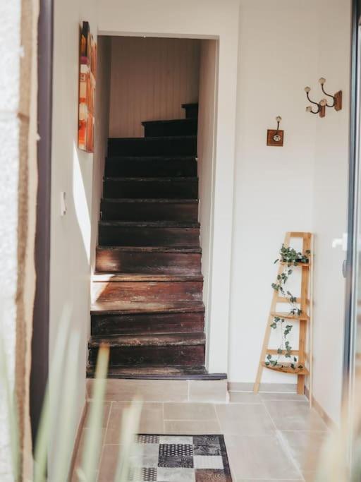 Appartement Avec Patio Saint Anne-dʼAuray Exteriér fotografie