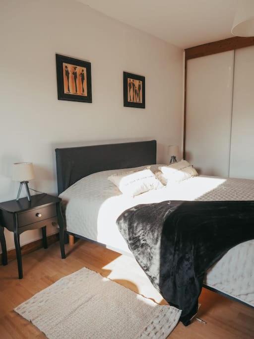 Appartement Avec Patio Saint Anne-dʼAuray Exteriér fotografie