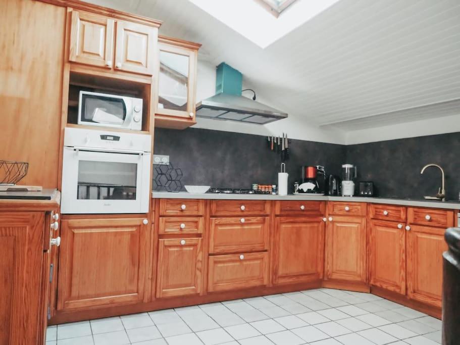 Appartement Avec Patio Saint Anne-dʼAuray Exteriér fotografie